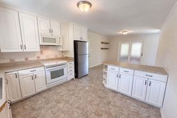 1810 Pennfield Drive photo 4
