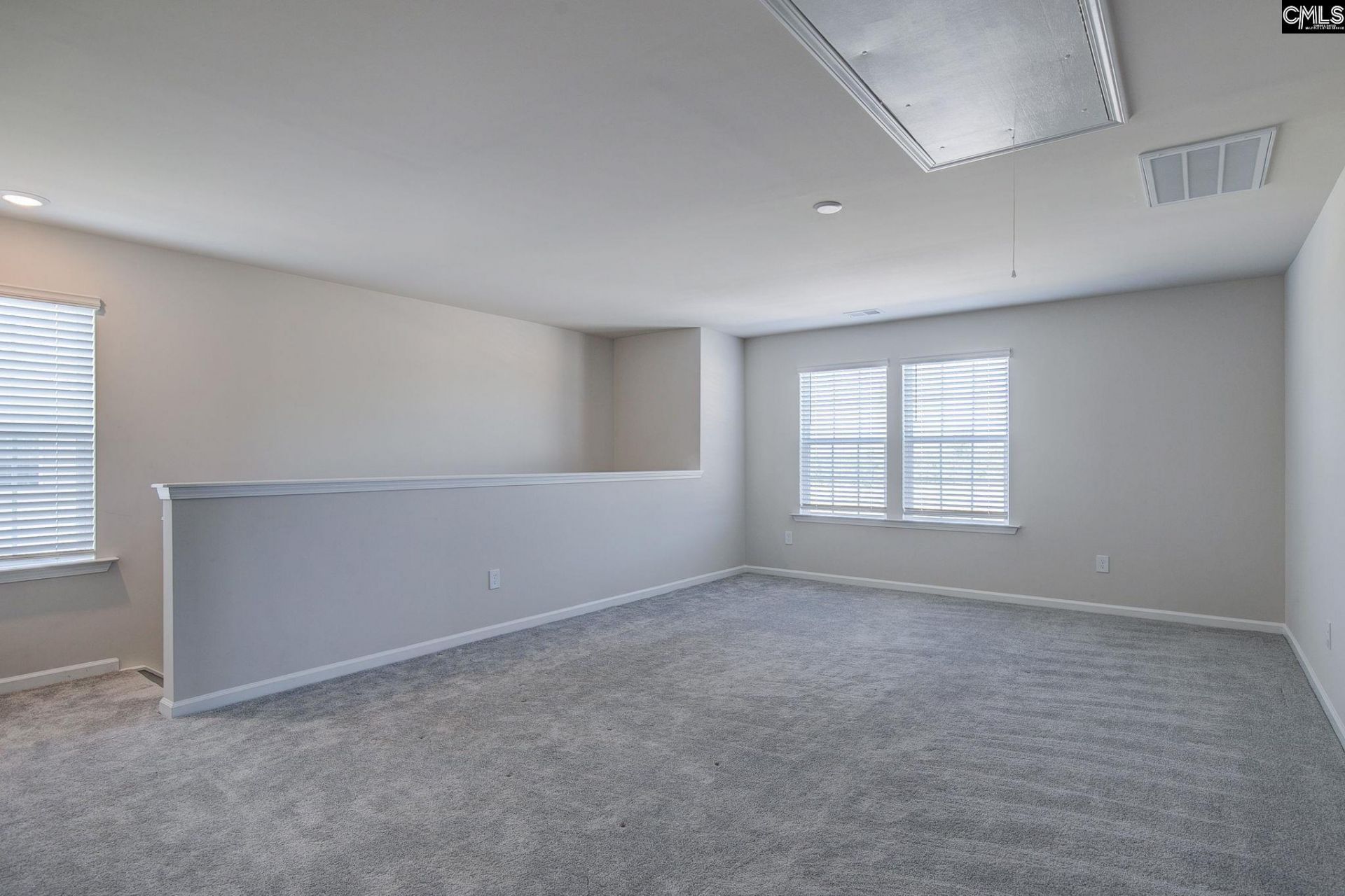 409 Delaware Street Photo 14