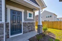 409 Delaware Street photo 4