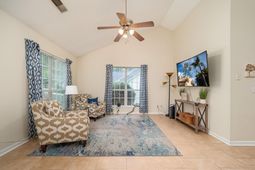 204 Scanley Road photo 4