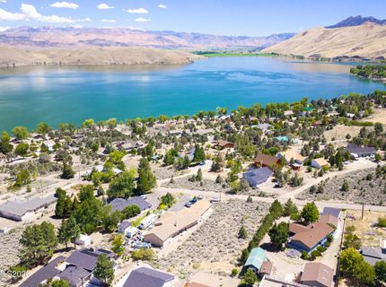 3466 Mark Twain Avenue, Gardnerville, NV 89410 Photo