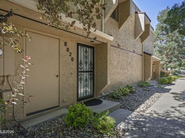 8820 Dixon Lane, Reno, NV 89511