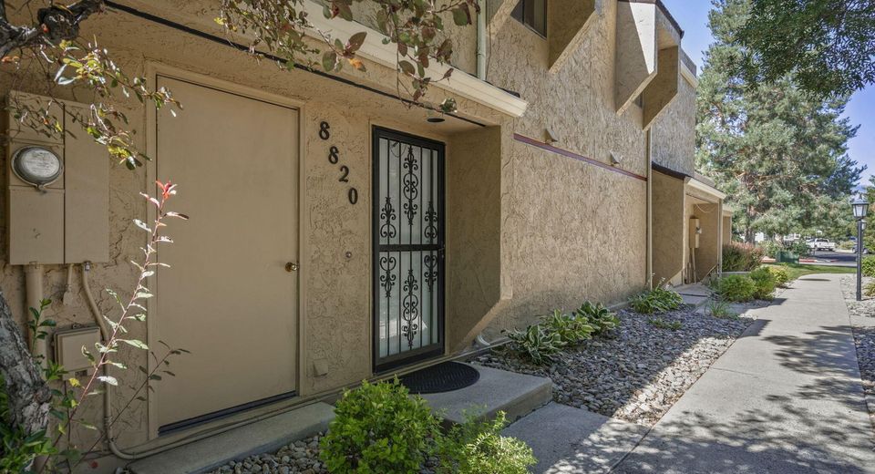 8820 Dixon Lane, Reno, NV 89511 Photo