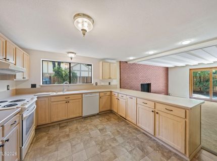 1945 Lakeside Drive, Reno, NV 89509 Photo