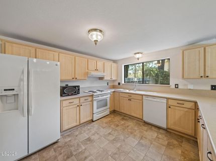 1945 Lakeside Drive, Reno, NV 89509 Photo