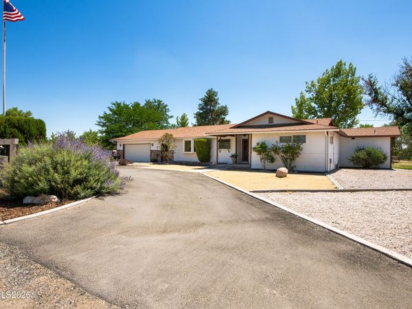1100 Pine Road, Fallon, NV 89406