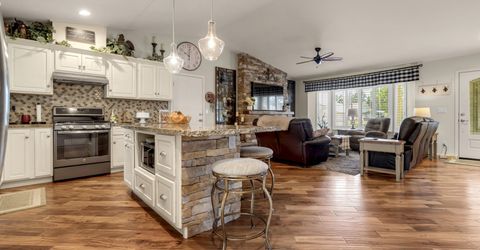 6446 David James Boulevard, Sparks, NV 89436 Photo