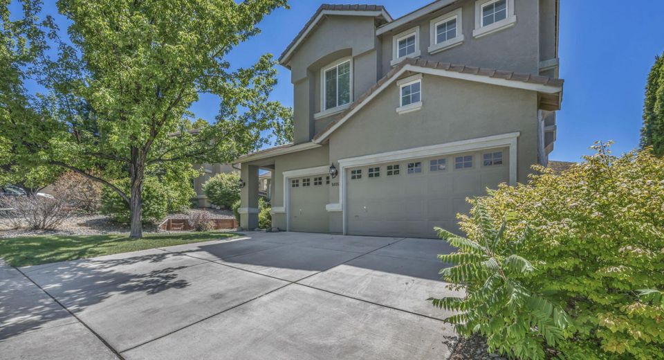 5835 Ingleston Drive, Sparks, NV 89436 Photo