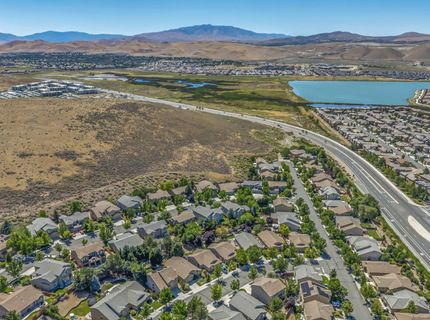 5835 Ingleston Drive, Sparks, NV 89436 Photo
