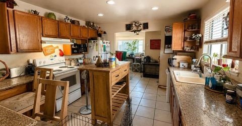 305 W 2nd Avenue, Sun Valley, NV 89433 Photo