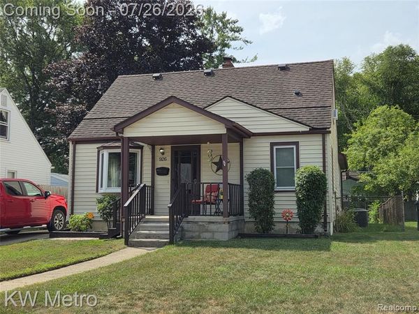 926 Bauman Avenue, Royal Oak, MI 48073