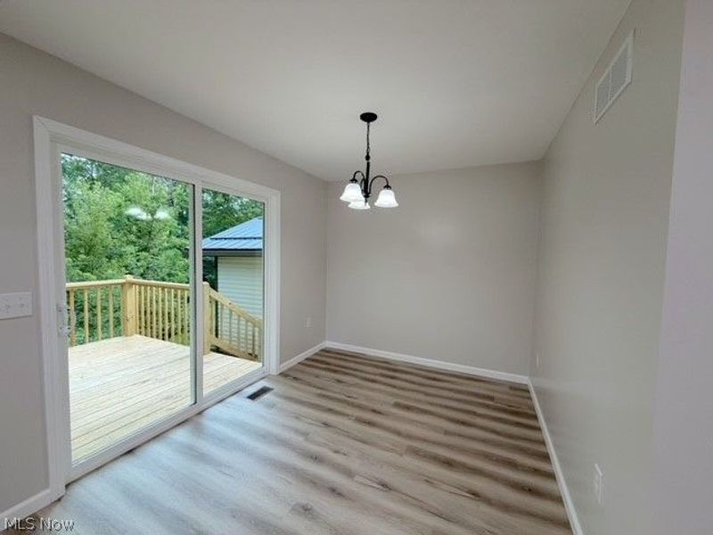 318 W 14th Street, Dover, OH 44622 Photo 7
