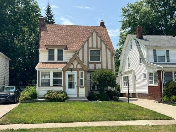 88 Sunnycliff Drive , Euclid, OH 44123