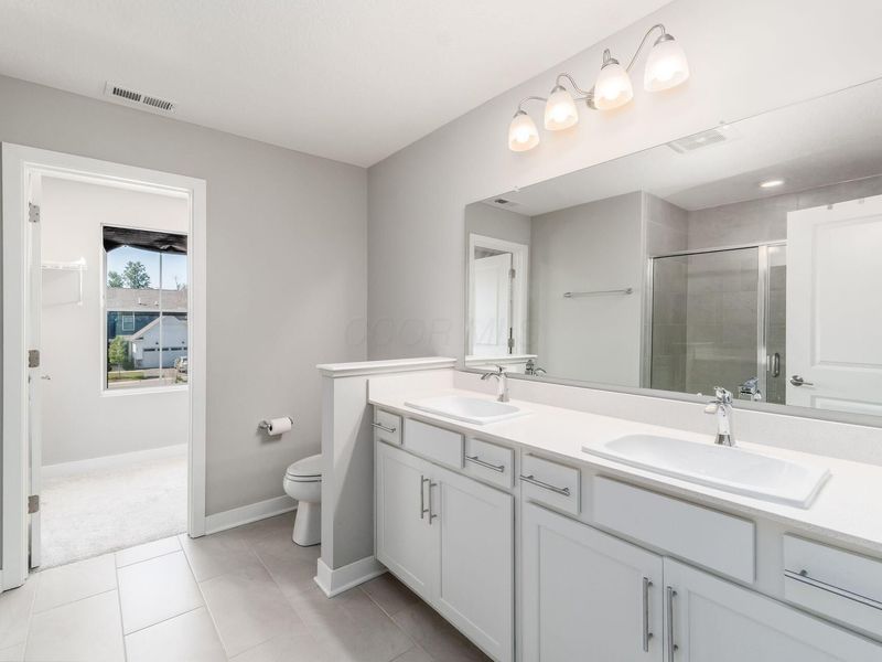 6406 Hamilton Woods Boulevard N, Westerville, OH 43081 Photo 21