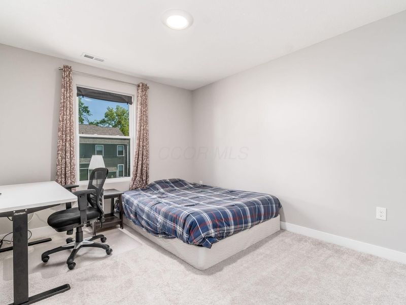 6406 Hamilton Woods Boulevard N, Westerville, OH 43081 Photo 26