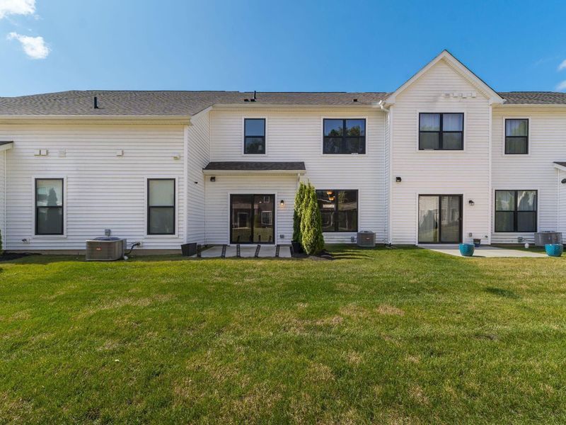 6406 Hamilton Woods Boulevard N, Westerville, OH 43081 Photo 3