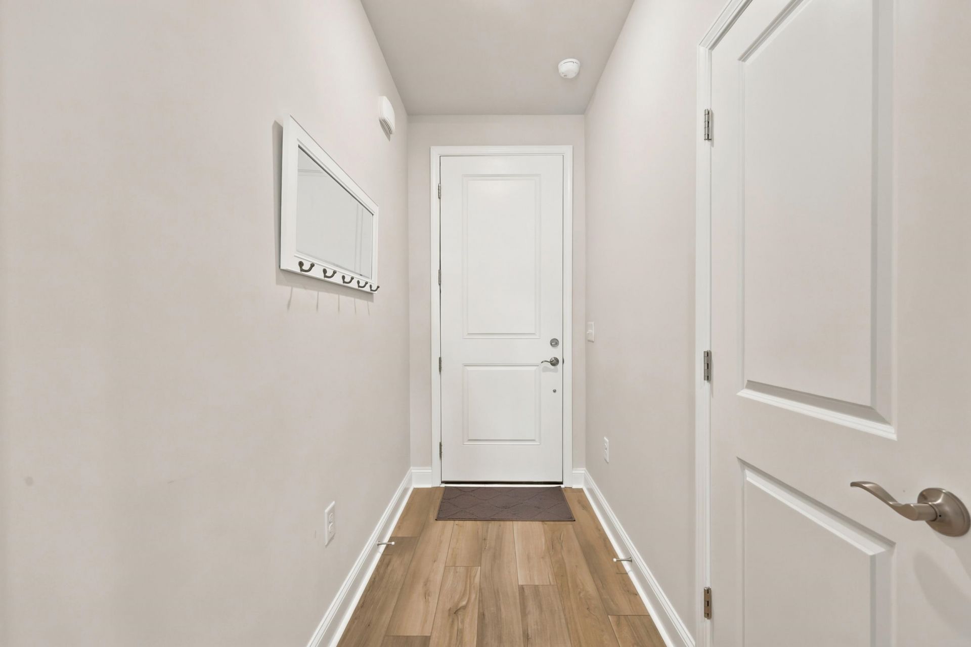1230 Crested Iris Way Photo 10