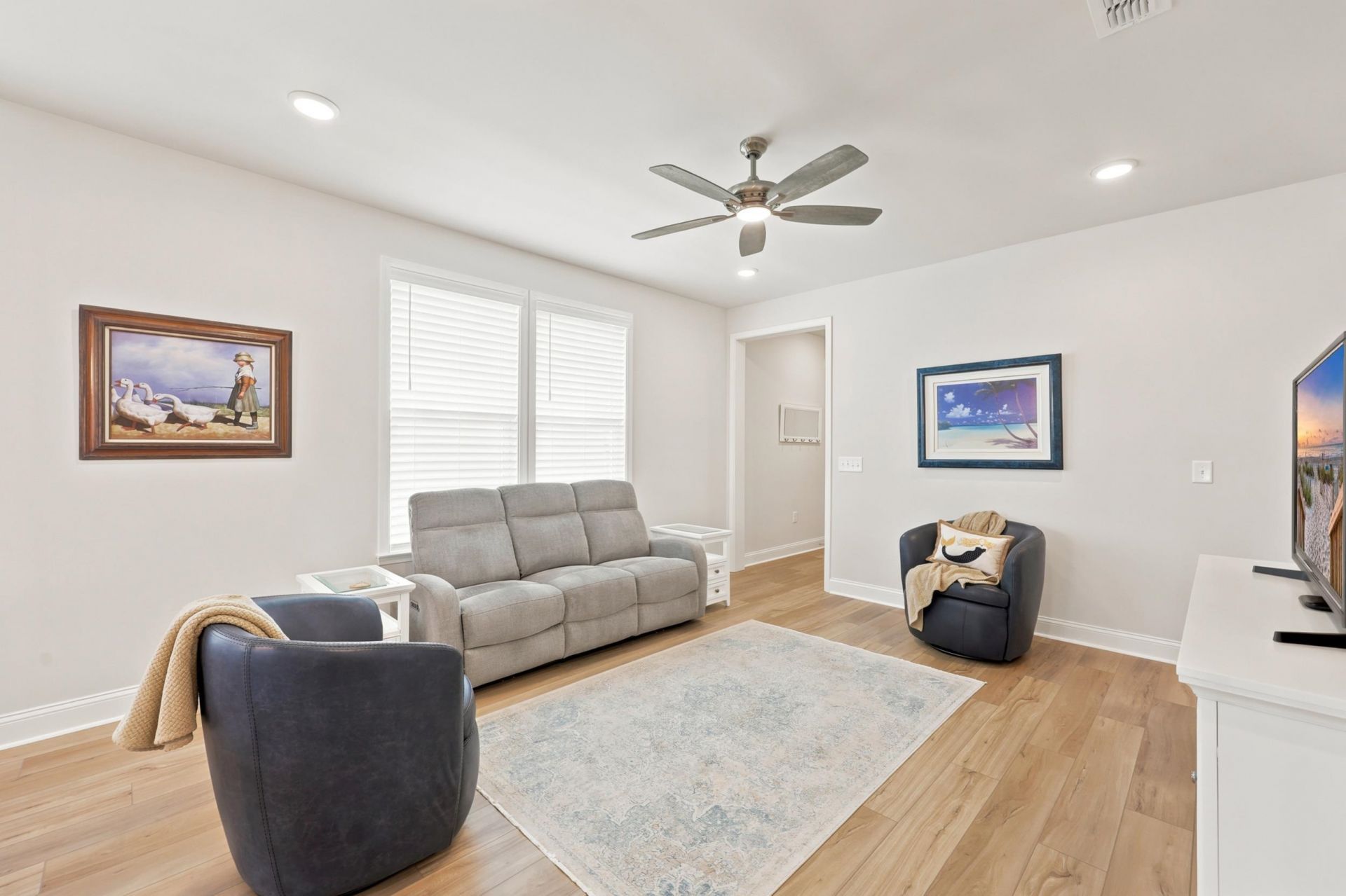 1230 Crested Iris Way Photo 14