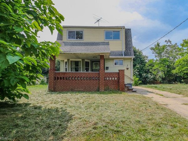 980 Evangeline Road , Cleveland, OH 44110