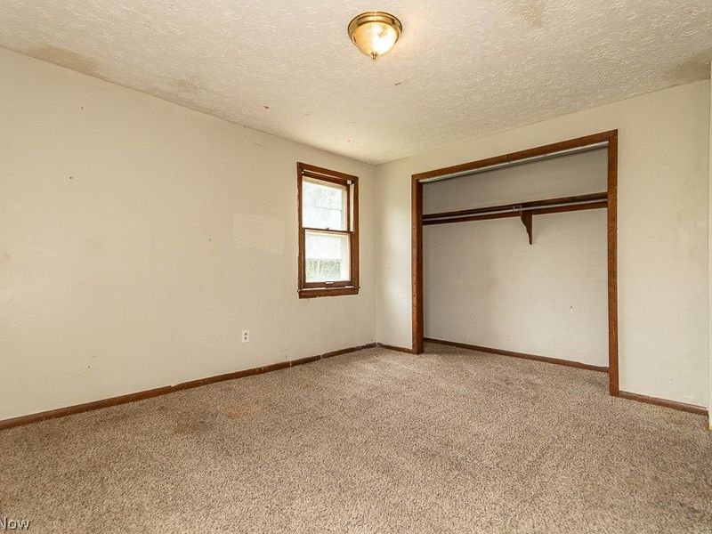 980 Evangeline Road , Cleveland, OH 44110 Photo 15