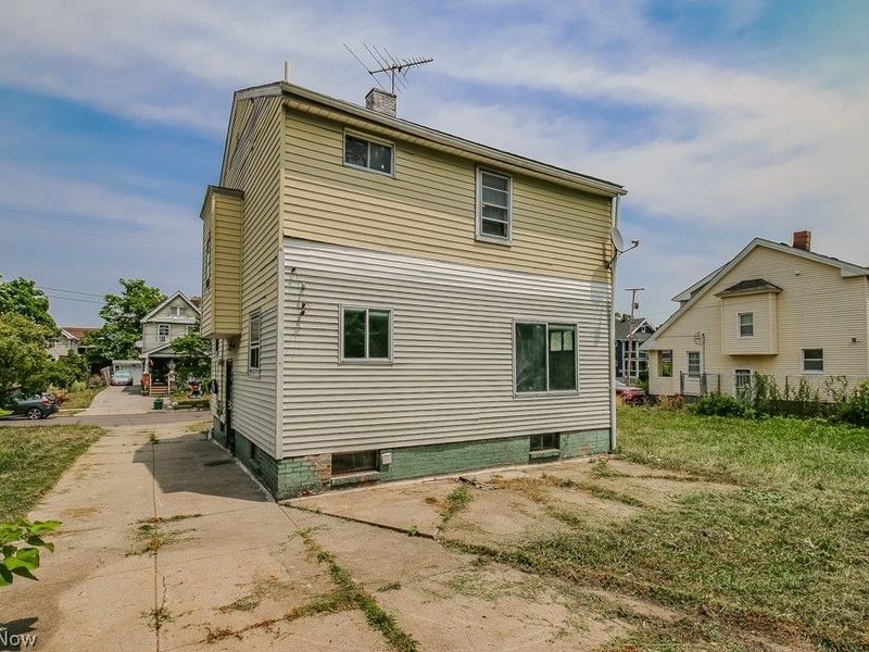 980 Evangeline Road , Cleveland, OH 44110 Photo 26
