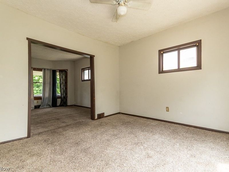 980 Evangeline Road , Cleveland, OH 44110 Photo 7