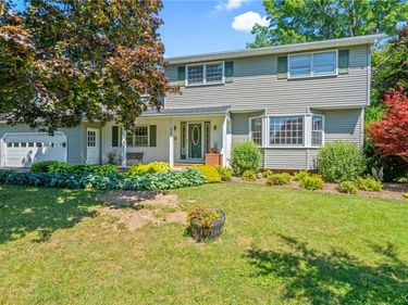 4776 Edgeworth Drive , Manlius, NY 13104
