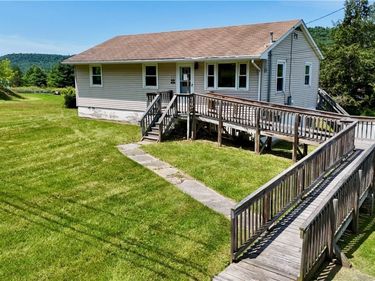 7944 State Route 417 , Bolivar, NY 14715