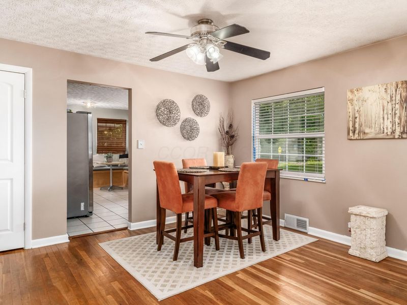 1565 Graham Road, Reynoldsburg, OH 43068 Photo 13