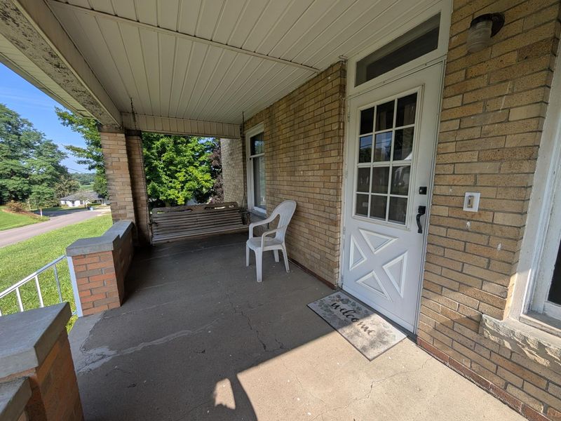 900 W Brown Street , New Lexington, OH 43764 Photo 3