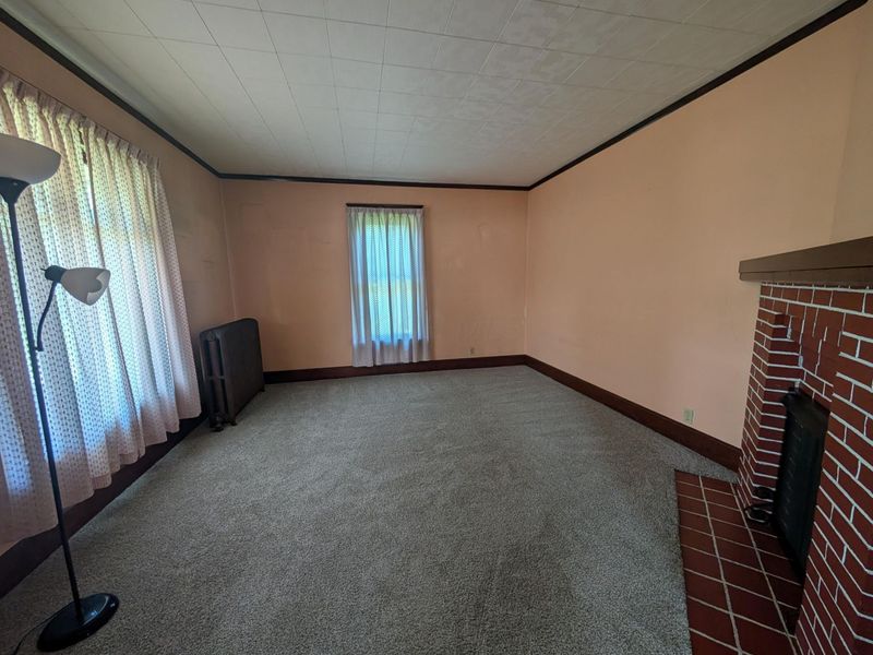 900 W Brown Street , New Lexington, OH 43764 Photo 5