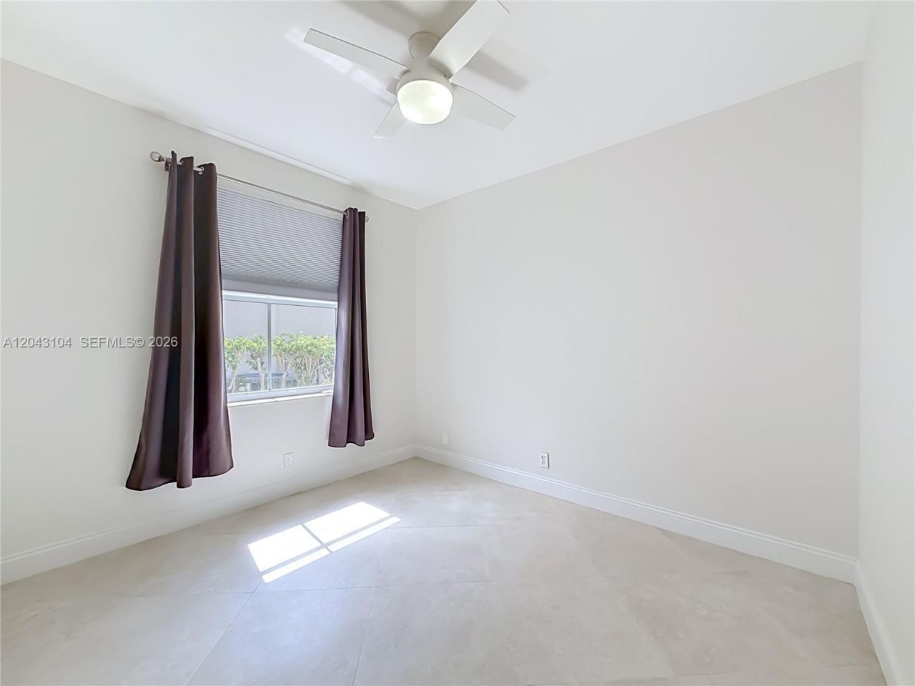 1556 Winterberry Ln , Weston, FL 33327 Photo