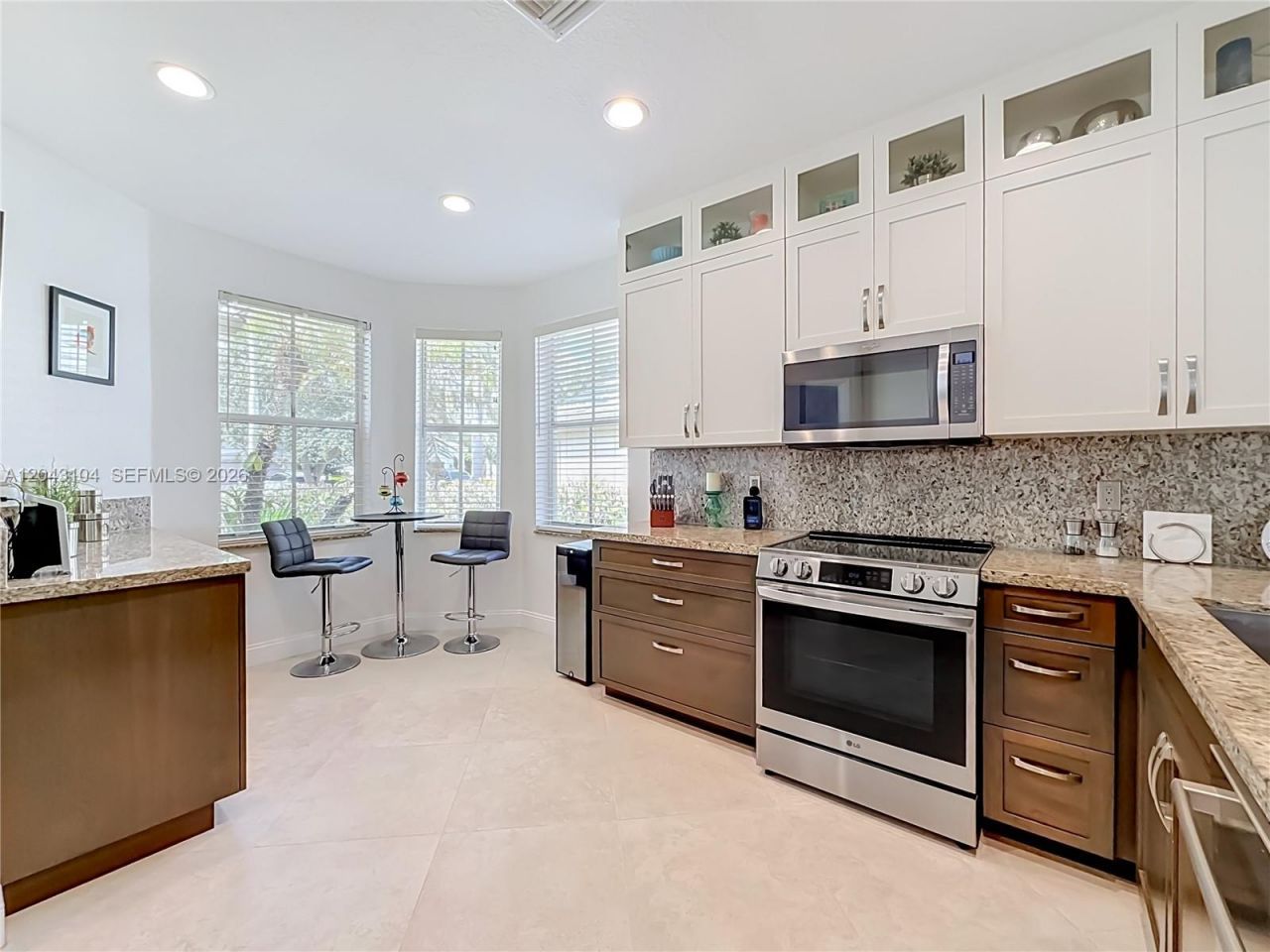 1556 Winterberry Ln , Weston, FL 33327 Photo