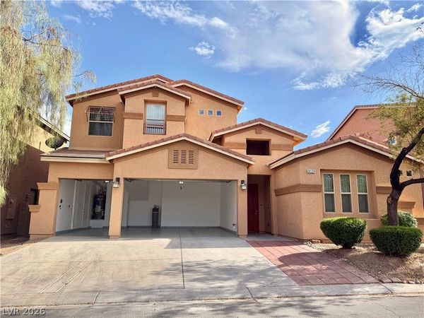 8129 Cape Flattery Avenue , Las Vegas, NV 89147