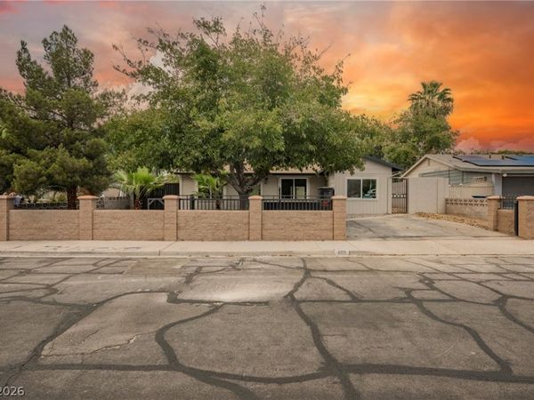 409 Lehman Street , Las Vegas, NV 89110