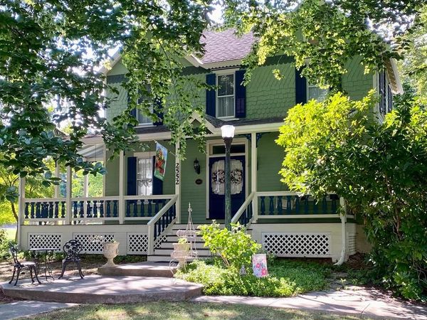 2552 CENTRAL AVE, UPPER CHICHESTER, PA 19061