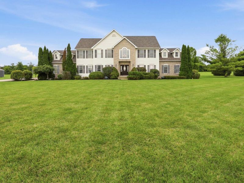 1045 US Highway 42 SW, London, OH 43140 Photo 2