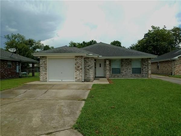 58 DIANNE Drive , St Rose, LA 70087