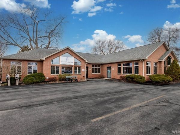 4600 Military Road , Niagara Falls, NY 14305