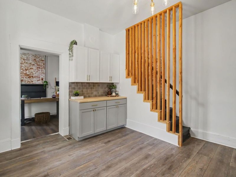 218 Pleasant Street, Covington, KY 41011 Photo 6