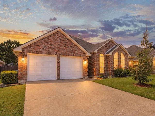 2109 Golden Arrow Drive, Flower Mound, TX 75028