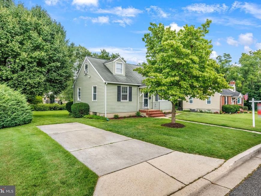 405 Sycamore Road, Linthicum Heights, MD 21090 Main Photo