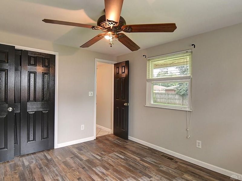 4554 Powell Road, Huber Heights, OH 45424 Photo 18