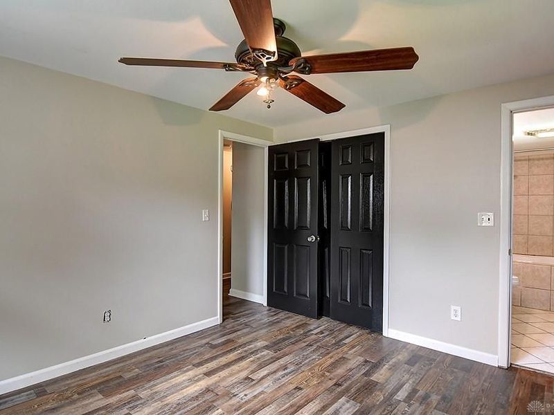 4554 Powell Road, Huber Heights, OH 45424 Photo 19