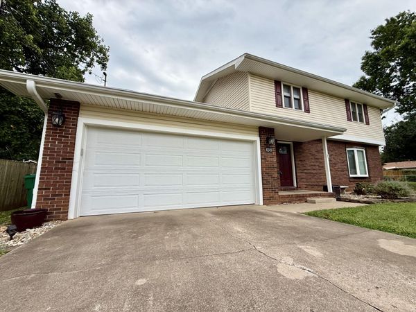 4349 S Cardinal Place , Springfield, MO 65804