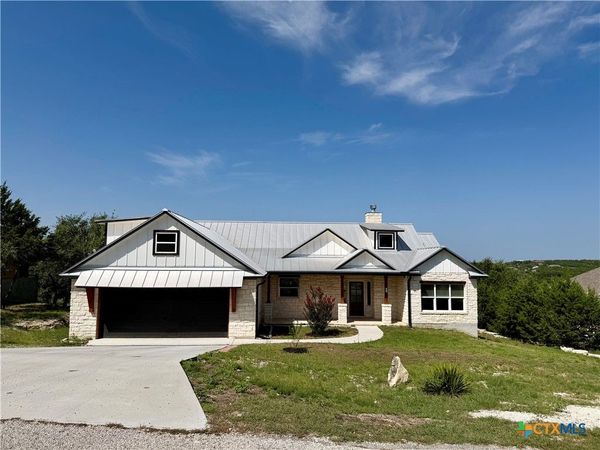 427 Primrose Path , Canyon Lake, TX 78133
