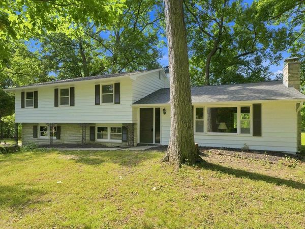 608 E Till Road, Fort Wayne, IN 46825