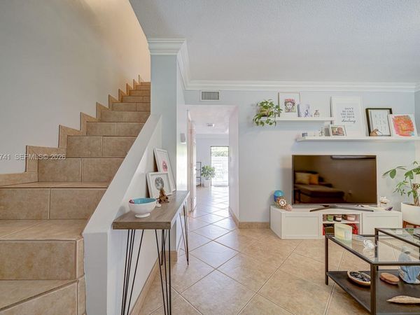 5555 Ludlam Rd , Unit 106, South Miami, FL 33155