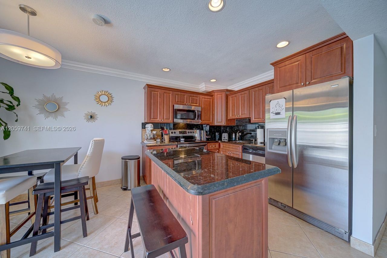 5555 Ludlam Rd , Unit 106, South Miami, FL 33155 Photo