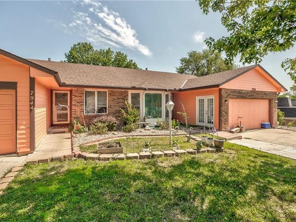 7944 E 130th Court, Grandview, MO 64030